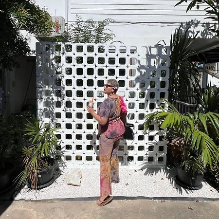 Apartamento Sawaddeethaweesuk At Kohlarn Exterior foto
